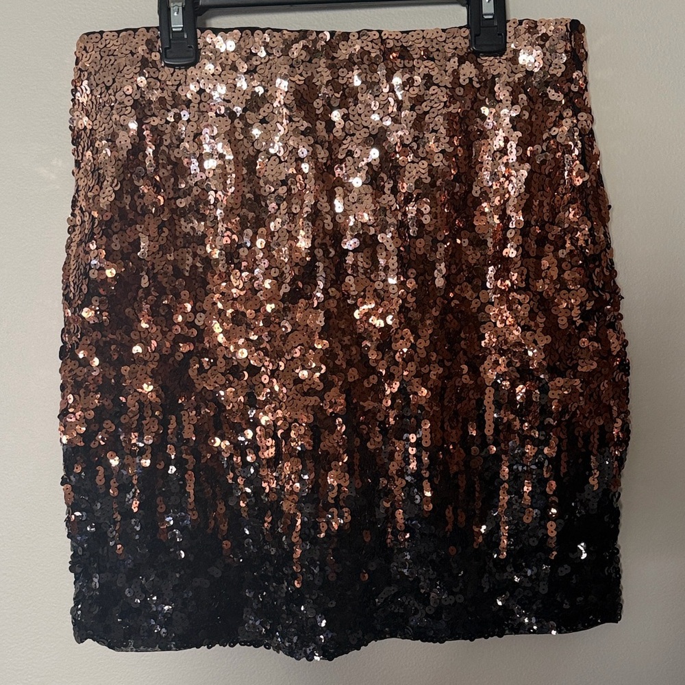 Sequin Ombré Mini Skirt - Black and Gold - L - NWT